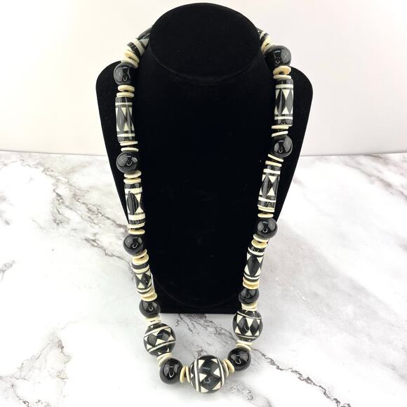 Hand Made Necklace Ceramic Beaded Chunky Statement Boho Black and White Jewelry - Picture 4 of 10